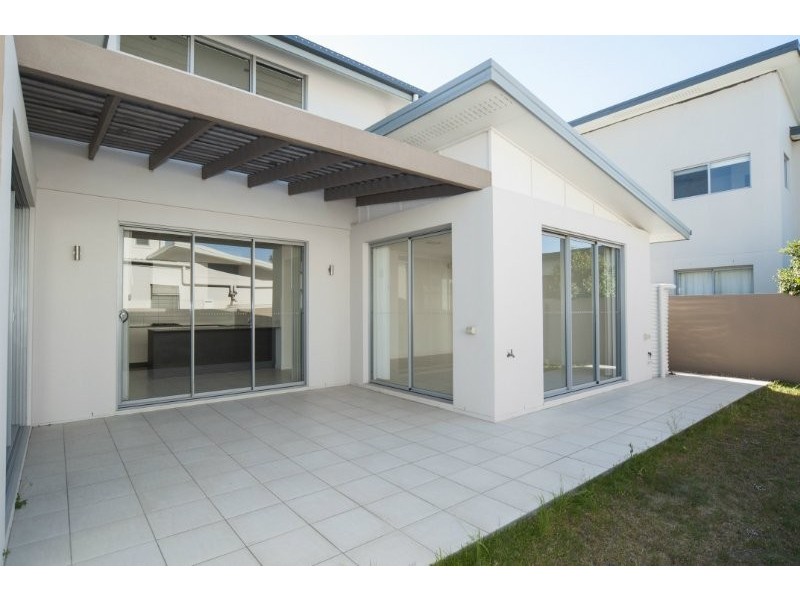 3 Palladium Boulevarde, Hope Island QLD 4212