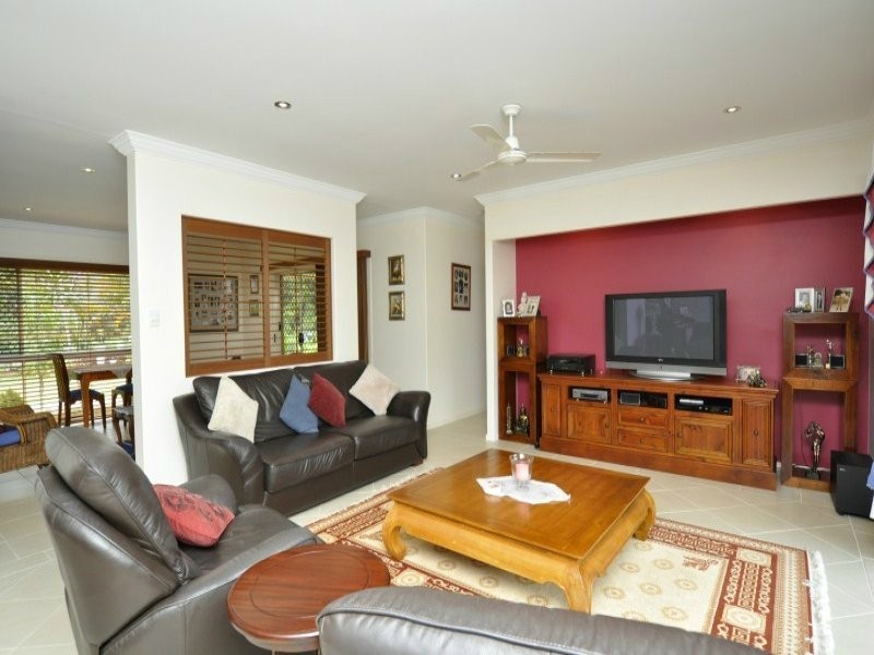 79 Larcombe Drive, Wongawallan QLD 4210