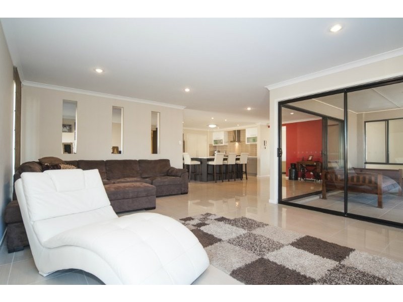 36 Oceanis Drive, Oxenford QLD 4210