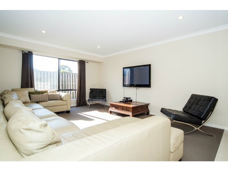 36 Oceanis Drive, Oxenford QLD 4210