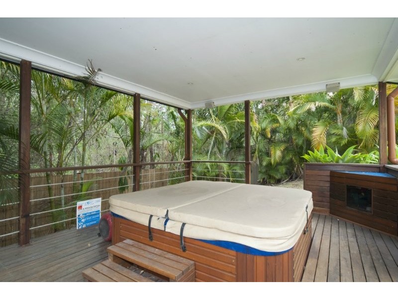 20 Davis Cup Court, Oxenford QLD 4210