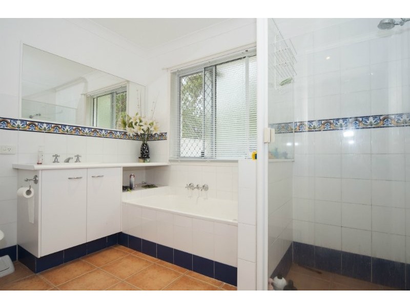 20 Davis Cup Court, Oxenford QLD 4210