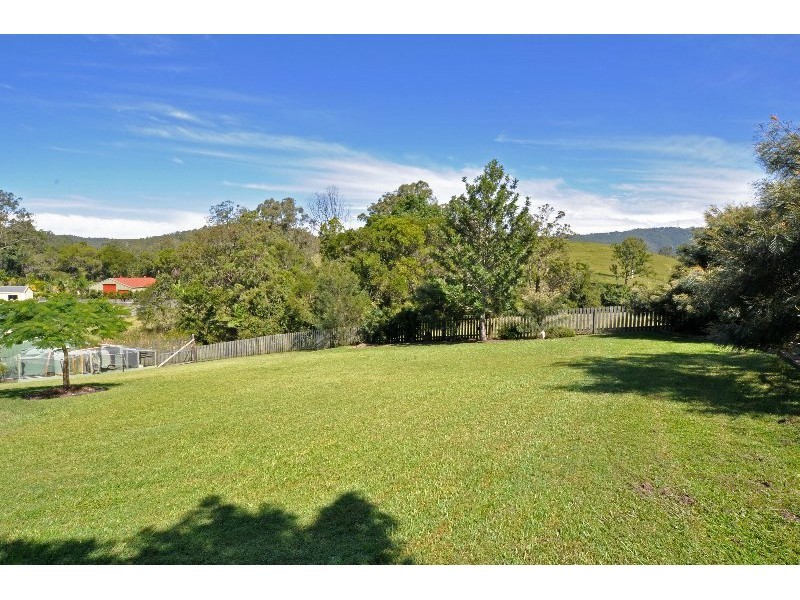 11 Nathanvale Drive, Mount Nathan QLD 4211