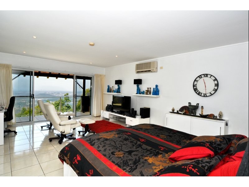200 Wongawallan Drive, Wongawallan QLD 4210