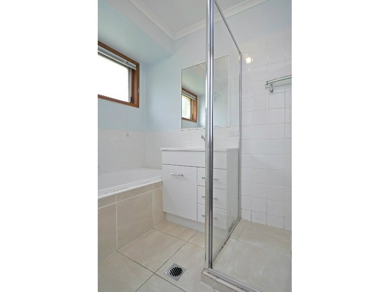 6/8 Village Way, Oxenford QLD 4210