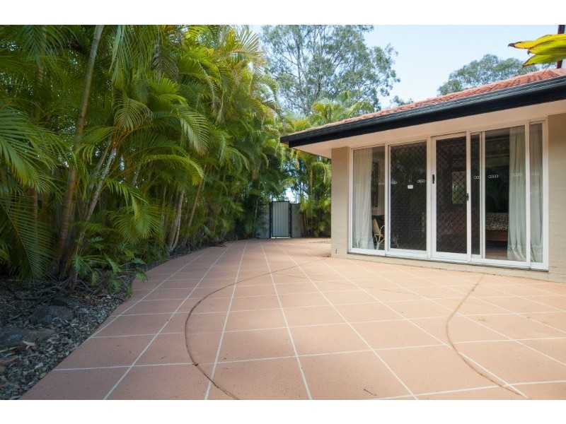 18 Eastern Court, Helensvale QLD 4212