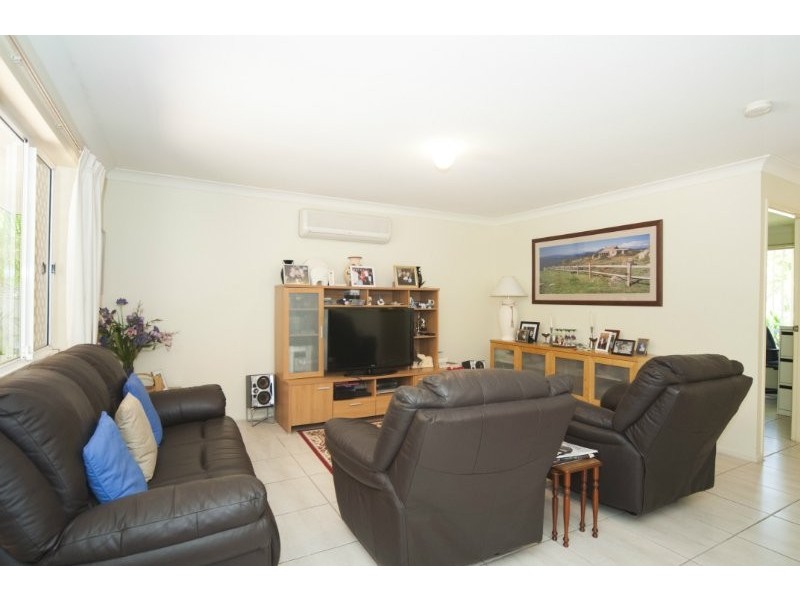 18 Eastern Court, Helensvale QLD 4212