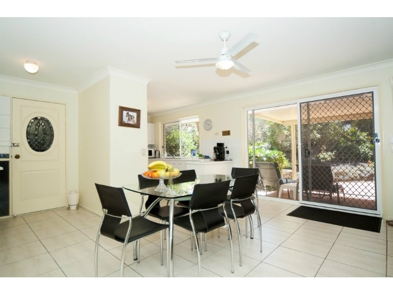 18 Eastern Court, Helensvale QLD 4212