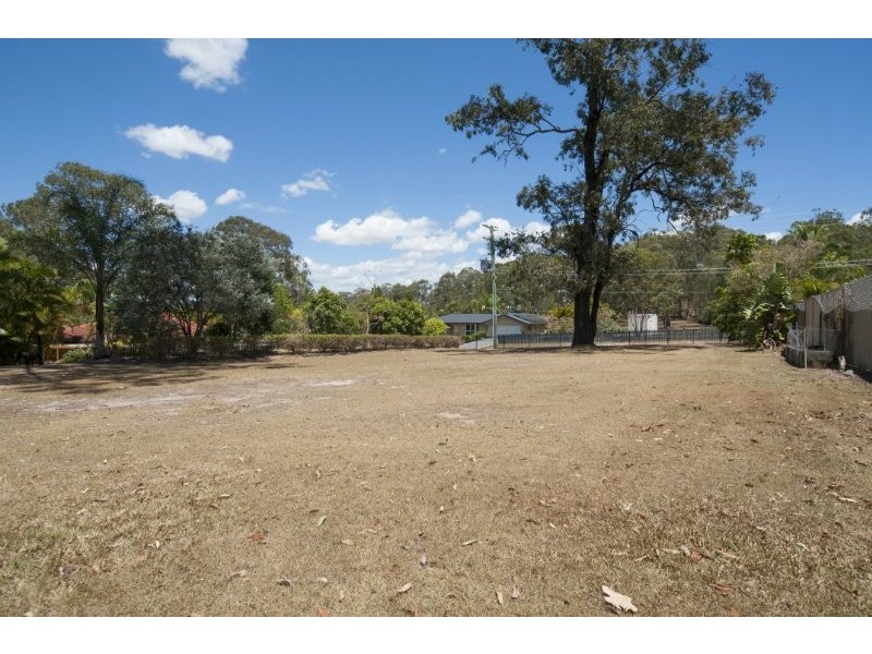 18 Eastern Court, Helensvale QLD 4212