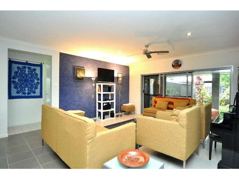 18 Settlers Avenue, Upper Coomera QLD 4209