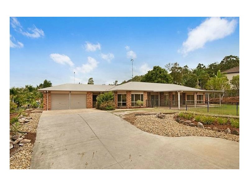 6 Stolle Court, Oxenford QLD 4210