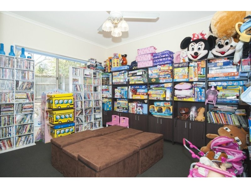 6 Stolle Court, Oxenford QLD 4210