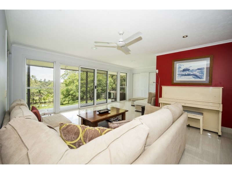 10 Fleur Court, Upper Coomera QLD 4209