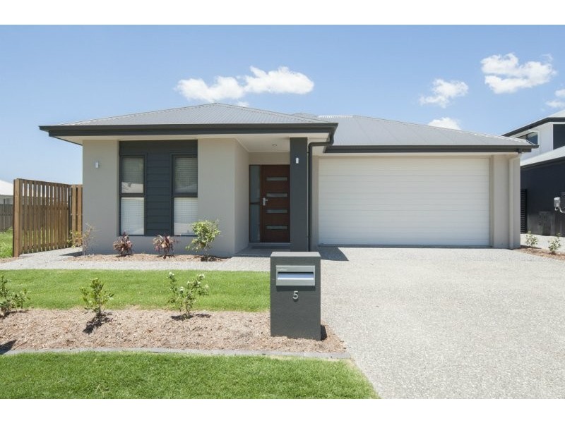 5 Summerstone Place, Upper Coomera QLD 4209