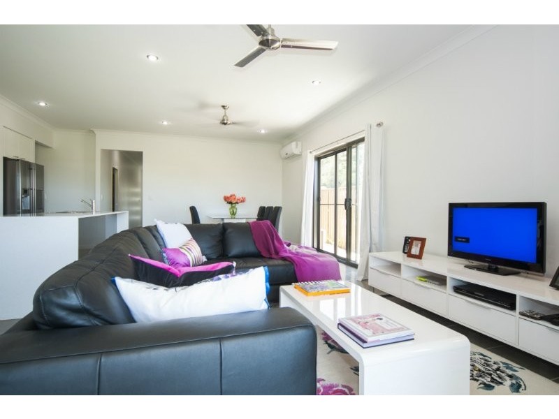 5 Summerstone Place, Upper Coomera QLD 4209