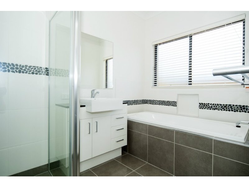 5 Summerstone Place, Upper Coomera QLD 4209