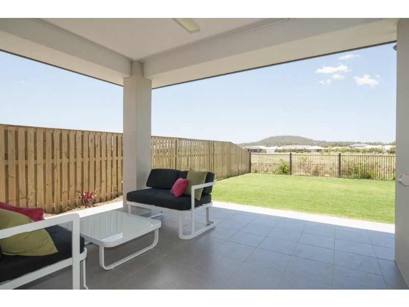 5 Summerstone Place, Upper Coomera QLD 4209