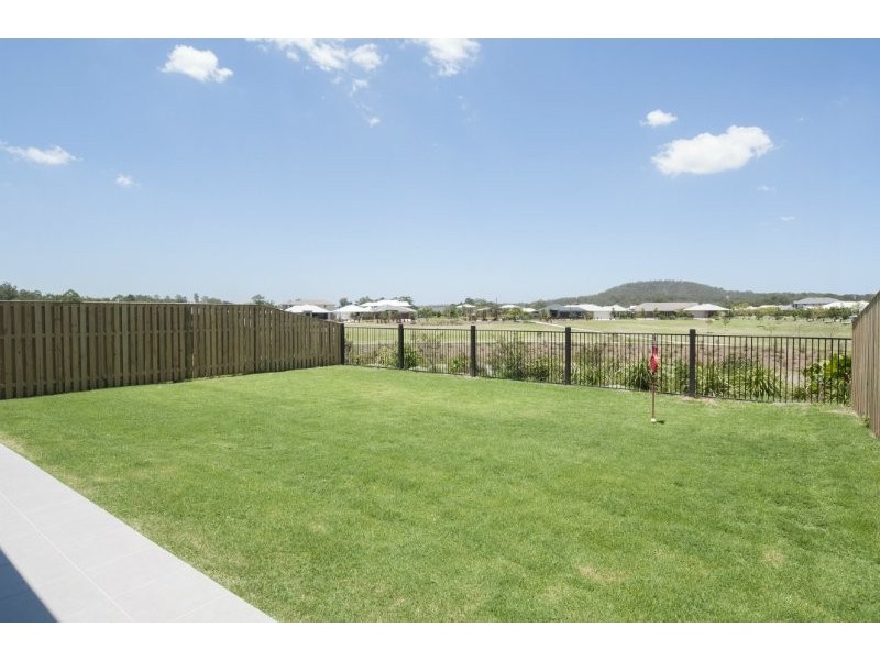 5 Summerstone Place, Upper Coomera QLD 4209