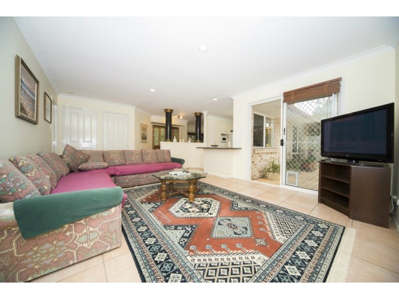 4 Creekwood Place, Monterey Keys QLD 4212