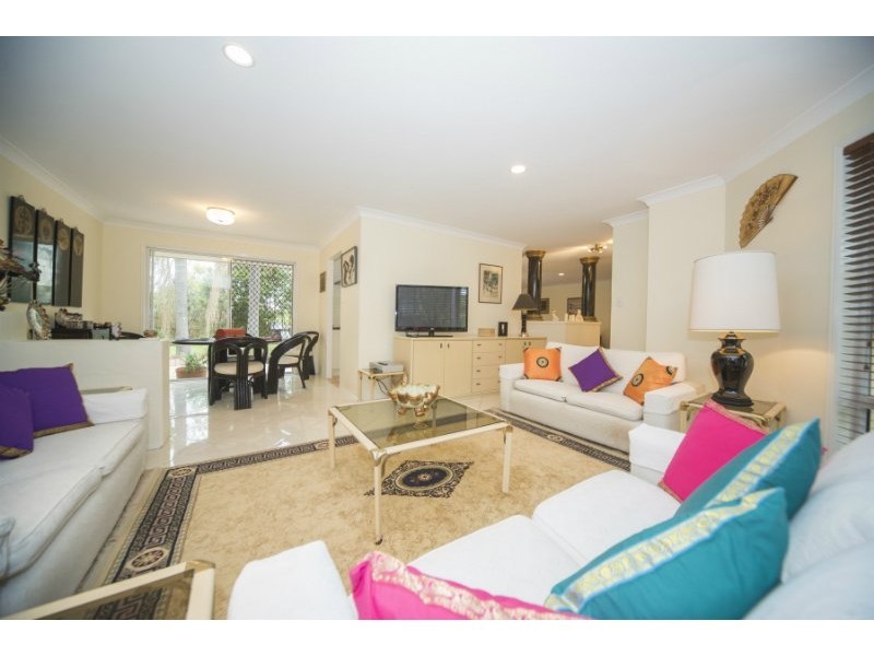 4 Creekwood Place, Monterey Keys QLD 4212