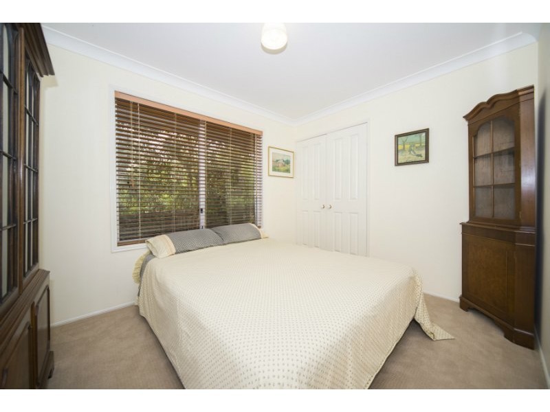 4 Creekwood Place, Monterey Keys QLD 4212