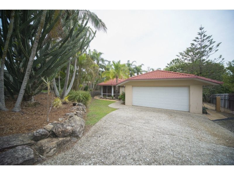 4 Creekwood Place, Monterey Keys QLD 4212