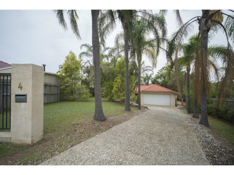 4 Creekwood Place, Monterey Keys QLD 4212