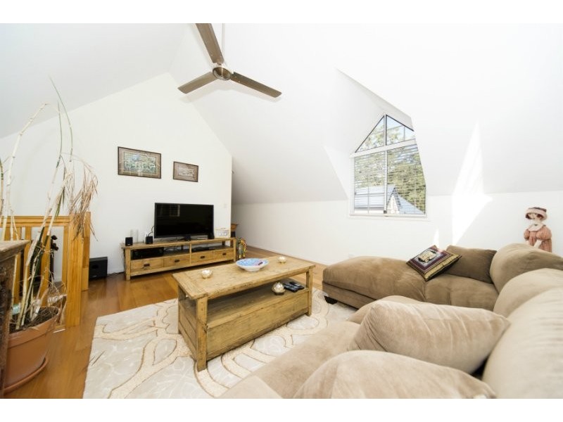 12 Walter Court, Wongawallan QLD 4210