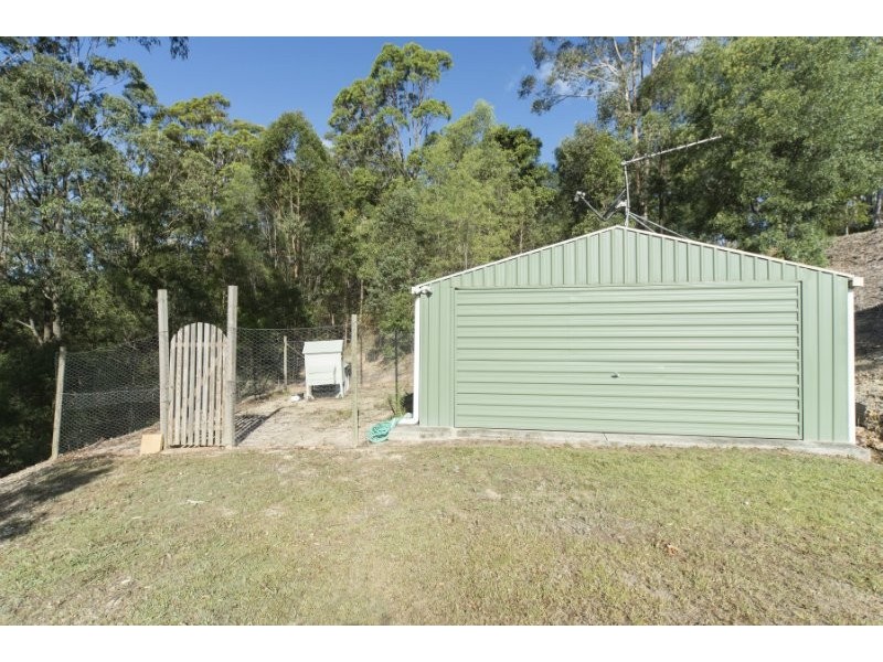 12 Walter Court, Wongawallan QLD 4210