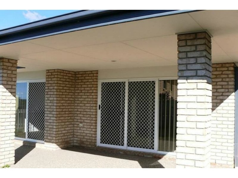 35 Bluetail Crescent, Upper Coomera QLD 4209