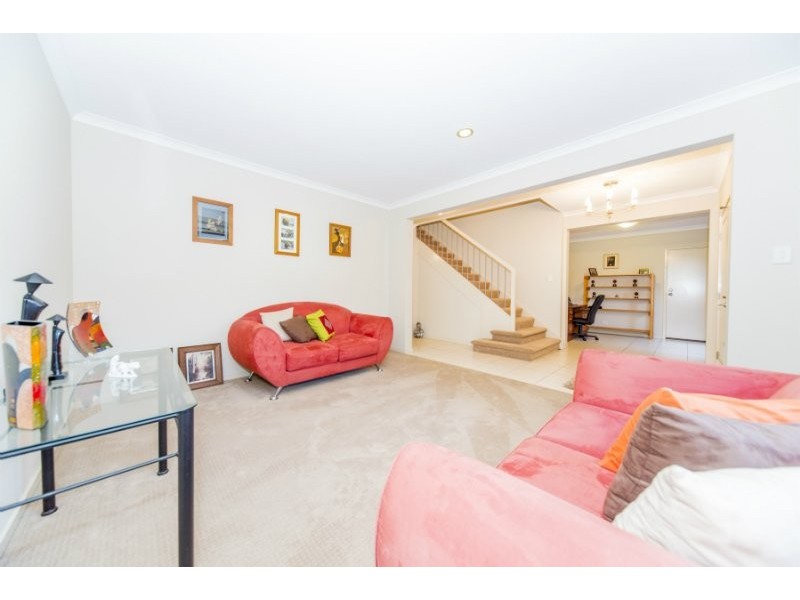 8 Bishopwood Court, Upper Coomera QLD 4209