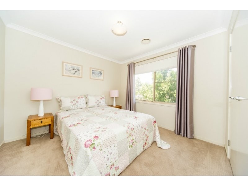 8 Bishopwood Court, Upper Coomera QLD 4209