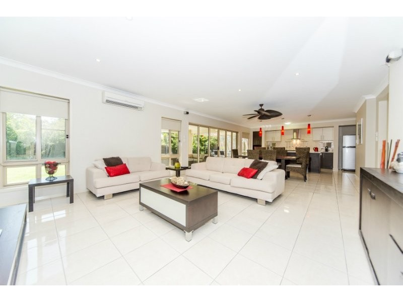 12 Bishopwood Court, Upper Coomera QLD 4209
