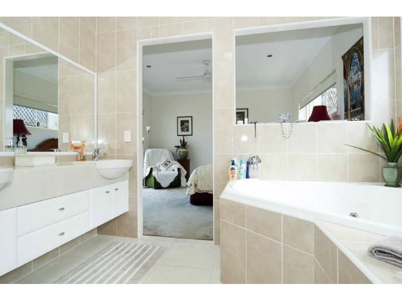 20 Abercrombie Crescent, Upper Coomera QLD 4209