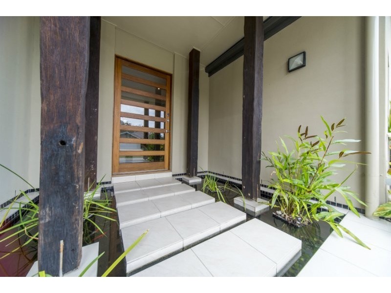 11 Oceanblue Rise, Upper Coomera QLD 4209