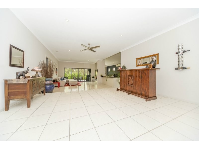 11 Oceanblue Rise, Upper Coomera QLD 4209