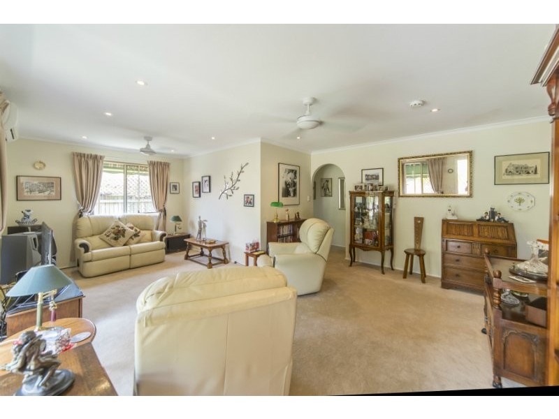 2/20 Paramount Place, Oxenford QLD 4210