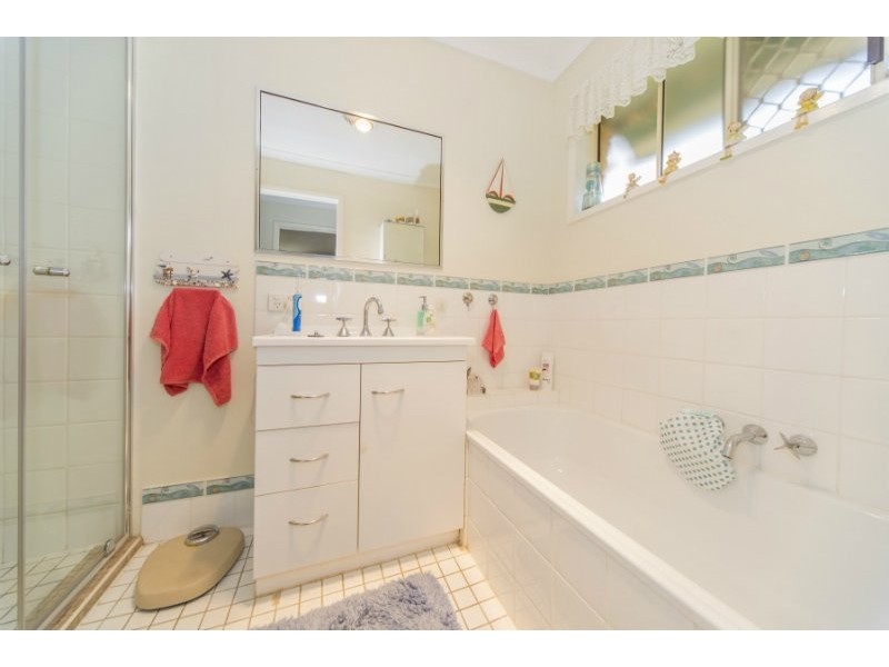 2/20 Paramount Place, Oxenford QLD 4210