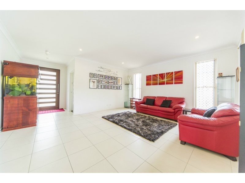 10 Wright Court, Upper Coomera QLD 4209