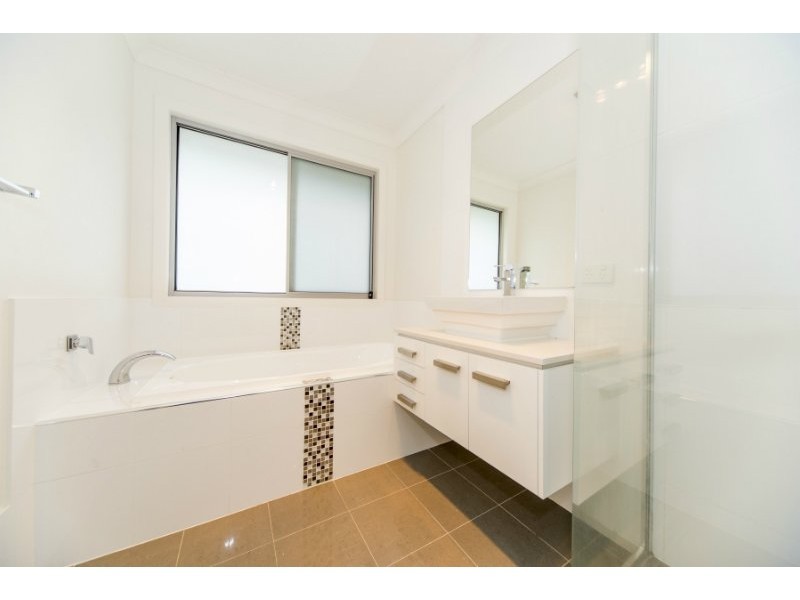 1 Millet Place, Upper Coomera QLD 4209