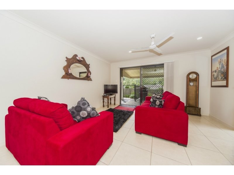 99 Roberts Drive, Maudsland QLD 4210