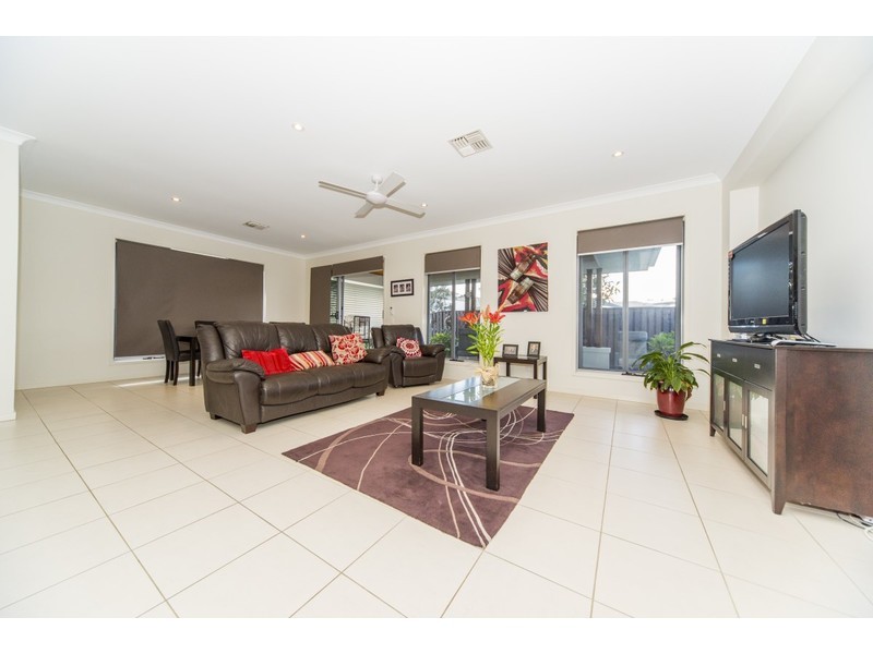 34 Rose Valley Drive, Upper Coomera QLD 4209