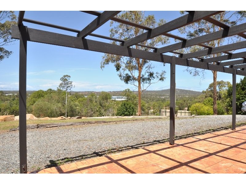 7 Knoll Court, Gaven QLD 4211