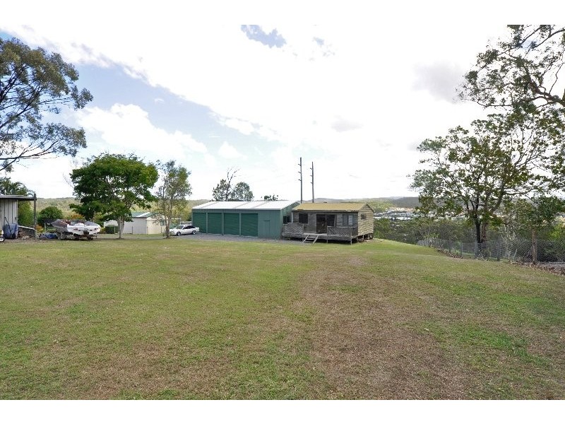 7 Knoll Court, Gaven QLD 4211