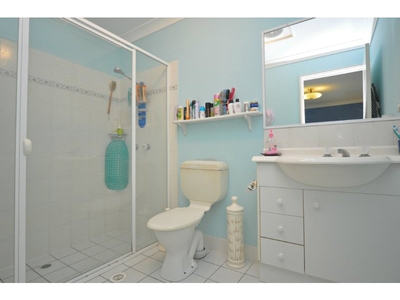 15 Pinebark Avenue, Oxenford QLD 4210