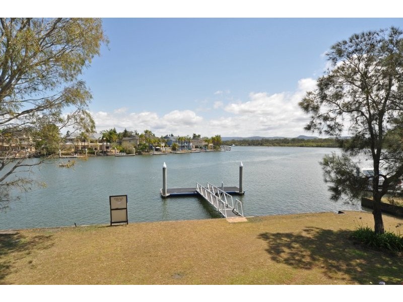 15 Lachlan Drive, Coomera QLD 4209