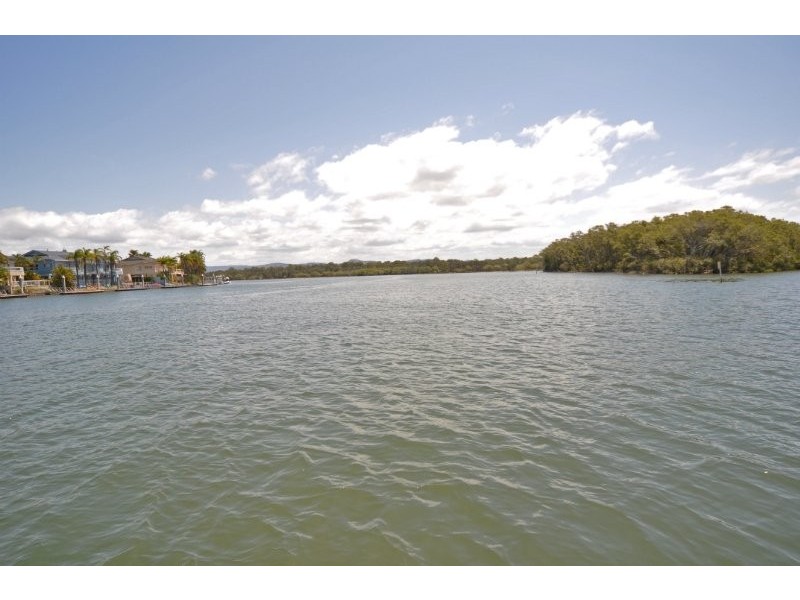 15 Lachlan Drive, Coomera QLD 4209