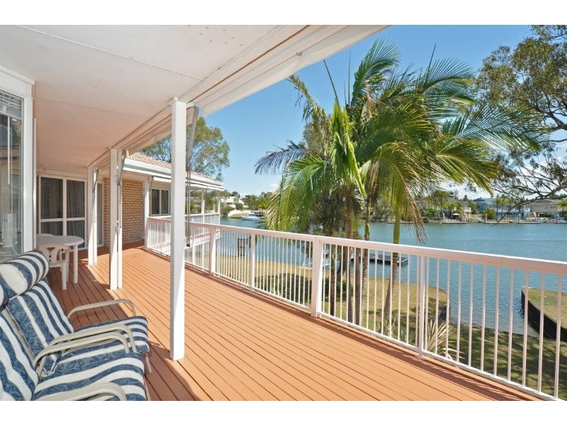 15 Lachlan Drive, Coomera QLD 4209