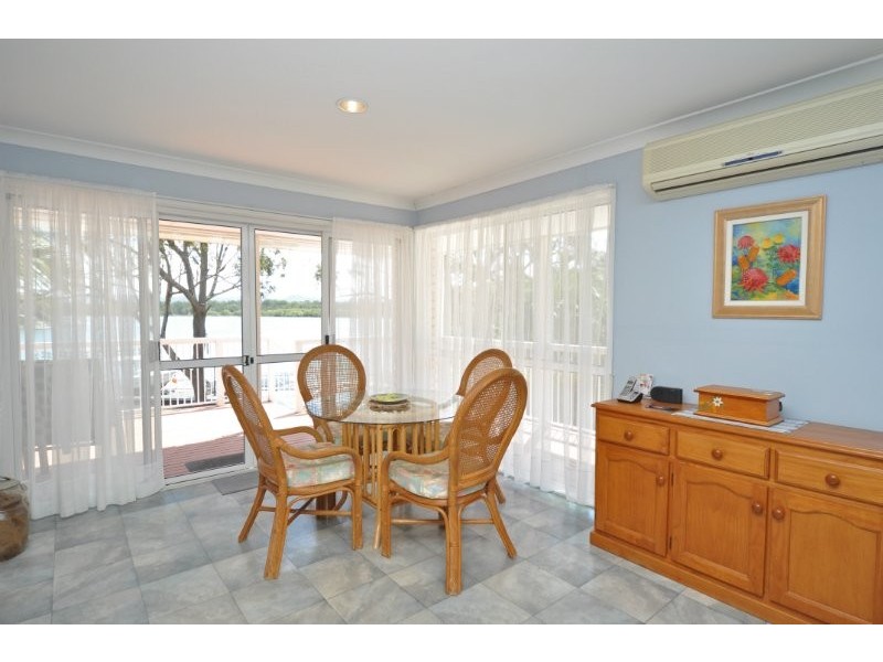15 Lachlan Drive, Coomera QLD 4209