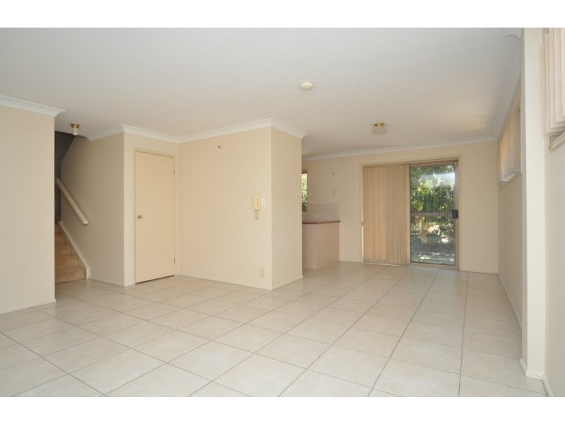 7/2 Koala Town Road, Upper Coomera QLD 4209